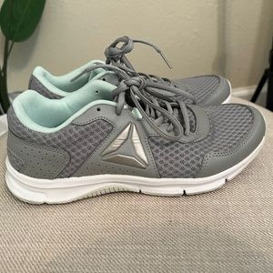 Women Reebok Shoes